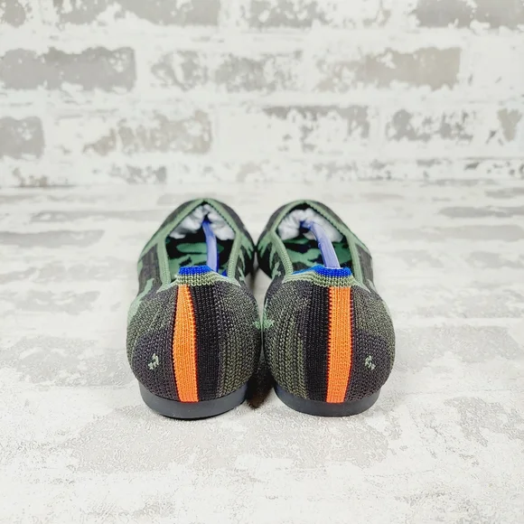 New Rothy’s The Point Olive Camo Slip On Ballet Flat Shoes W385